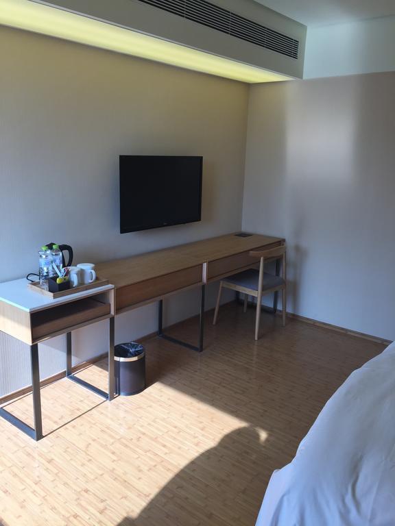 Ji Hotel Jinan Quancheng Square Room photo