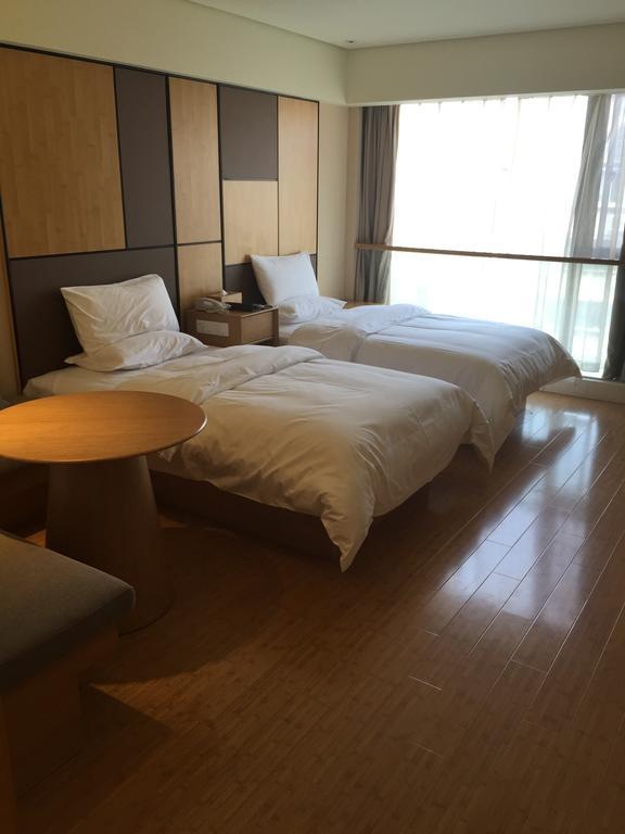 Ji Hotel Jinan Quancheng Square Room photo